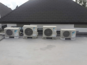 Kontraktor AC Daikin